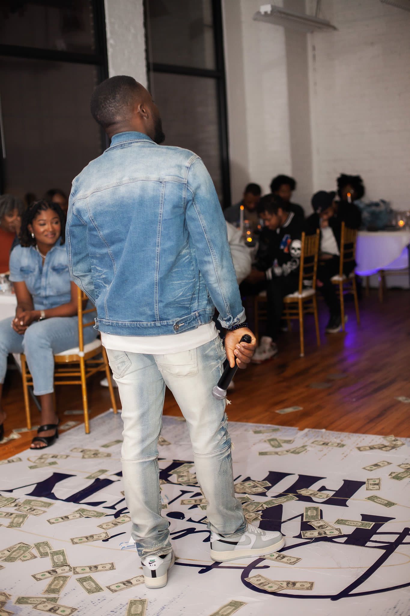 Contact 20 Best Event Host & MC in Atlanta – Weddings & Corporate Events Keeping the crowd entertained with expert event hosting.