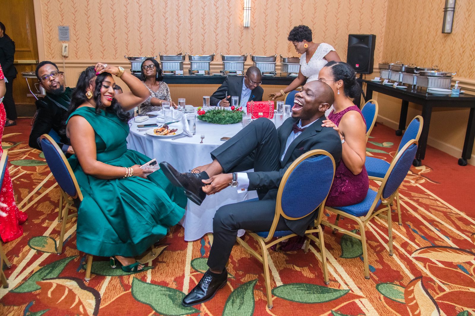 Contact 13 Best Event Host & MC in Atlanta – Weddings & Corporate Events Bringing energy and professionalism to every corporate gathering.